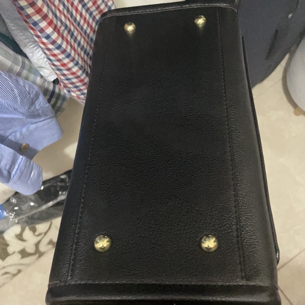 Anne Klein Black Handbag - Picture 5 of 5